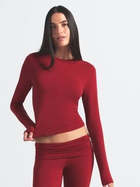 Skims Cotton Jersey Long Sleeve T-Shirt in Brick